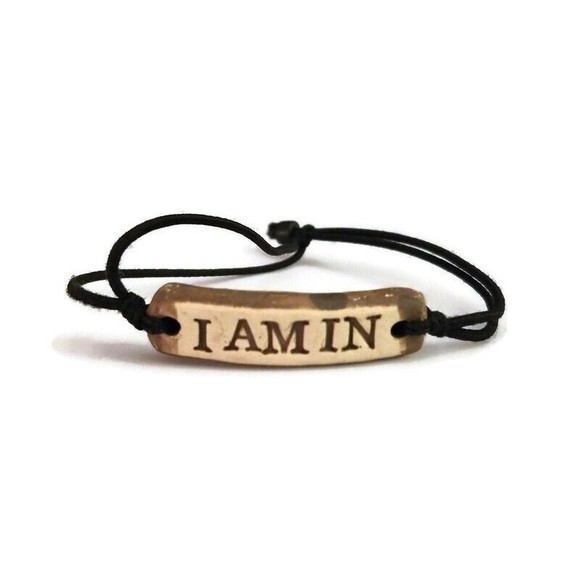 Mud Love Jewelry - Mud Love, I Am In Elastic Stretch Corded Waterproof Stamped Ceramic Bracelet